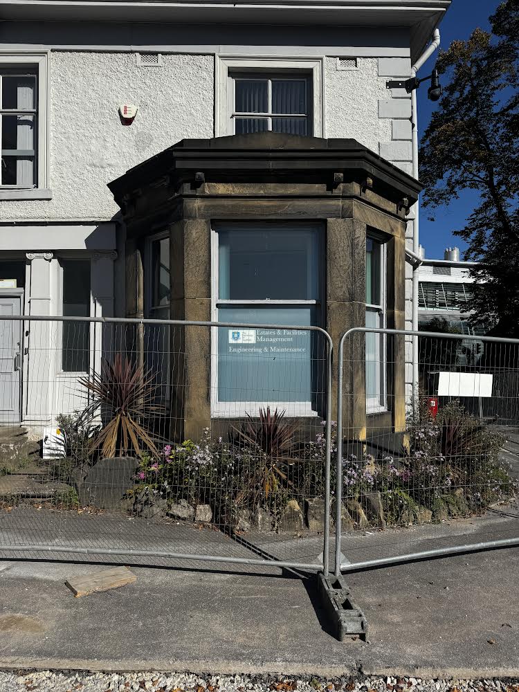 Paolozzi stone delivery
